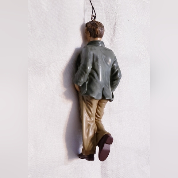James Dean Ornament Figure - Picture 4 of 6